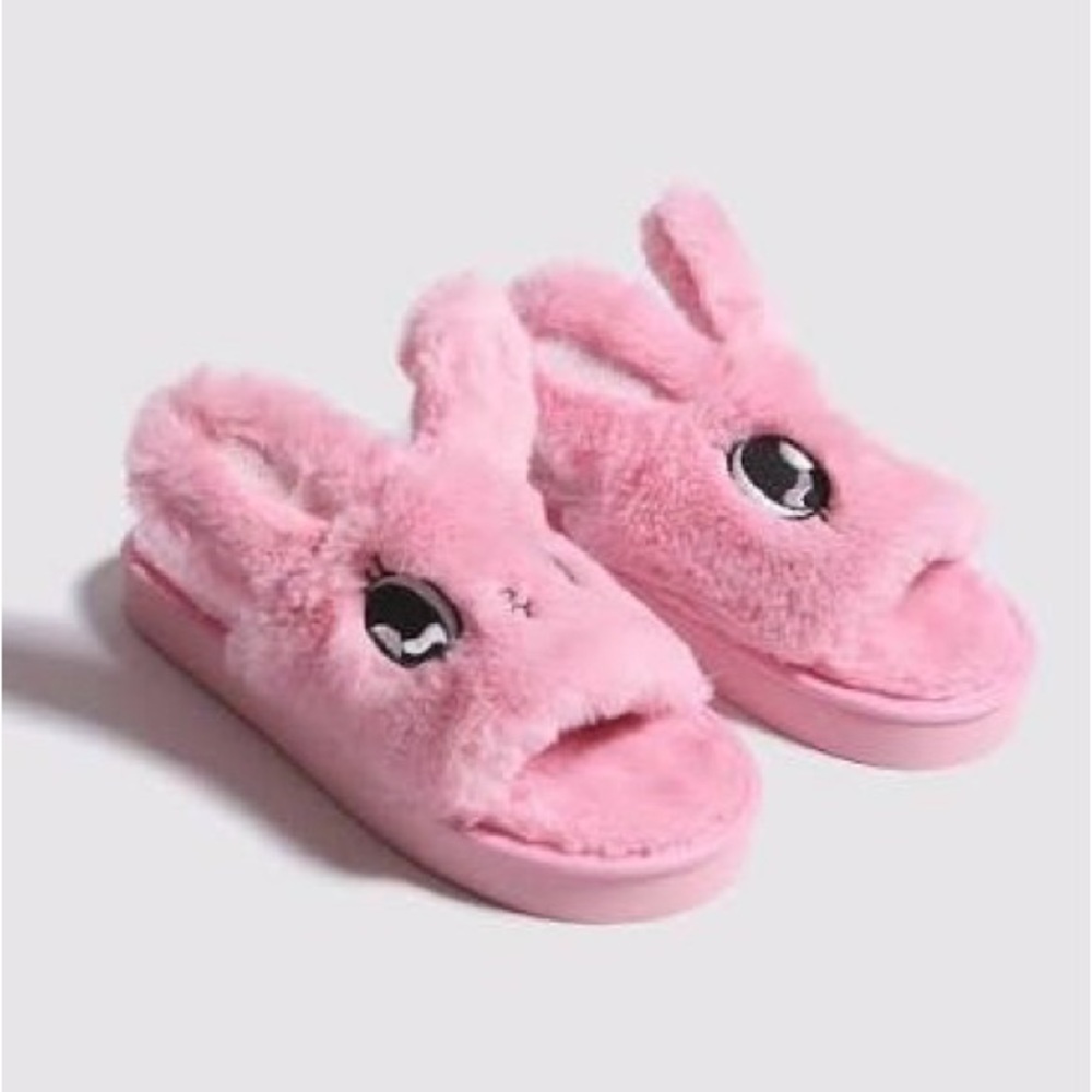 *Interest Check* Lazy Oaf Esther Loves You 🐰💝 bunny slippers